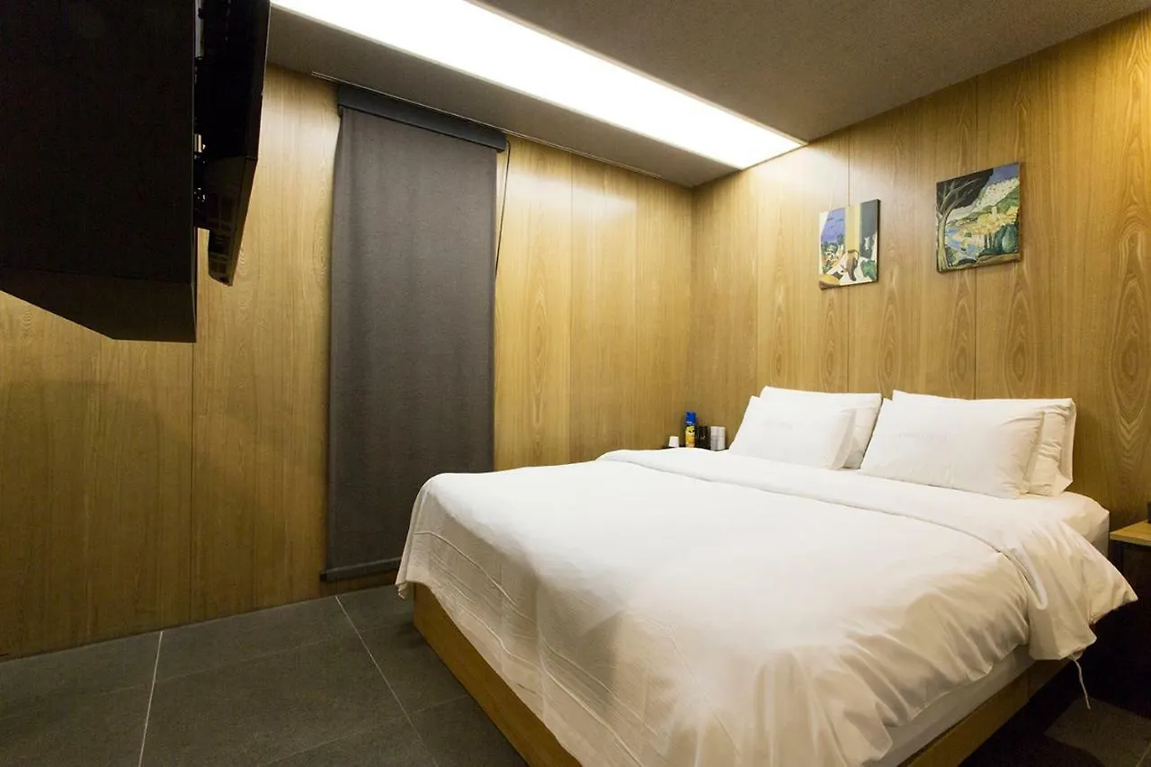 Hotel Cherry Seul 2*,