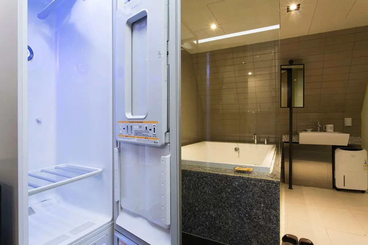 Hotel Cherry Seul 2*,