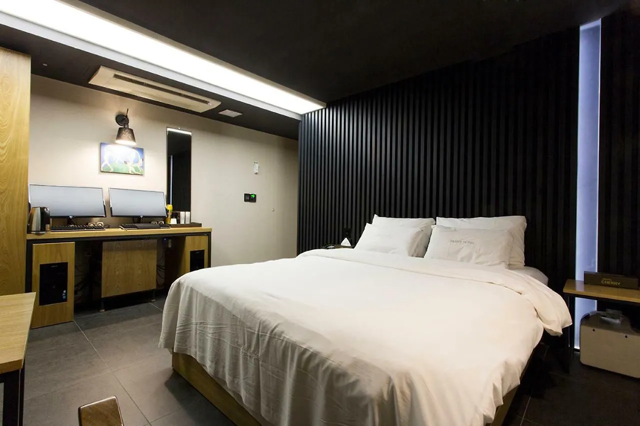 Hotel Cherry Seoul