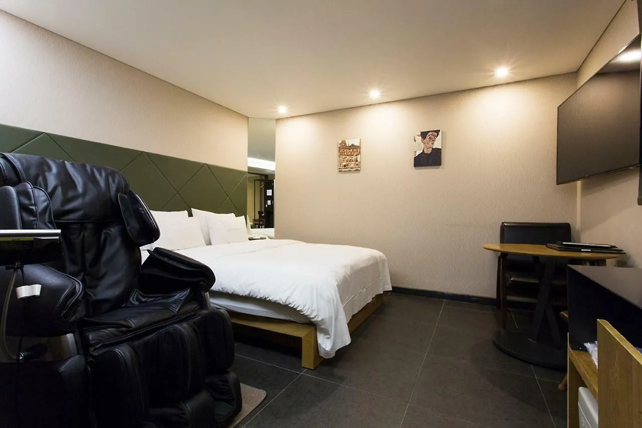 Hotel Cherry Seoul 2*,  South Korea