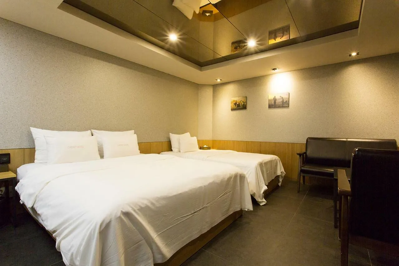 Hotel Cherry Seoul