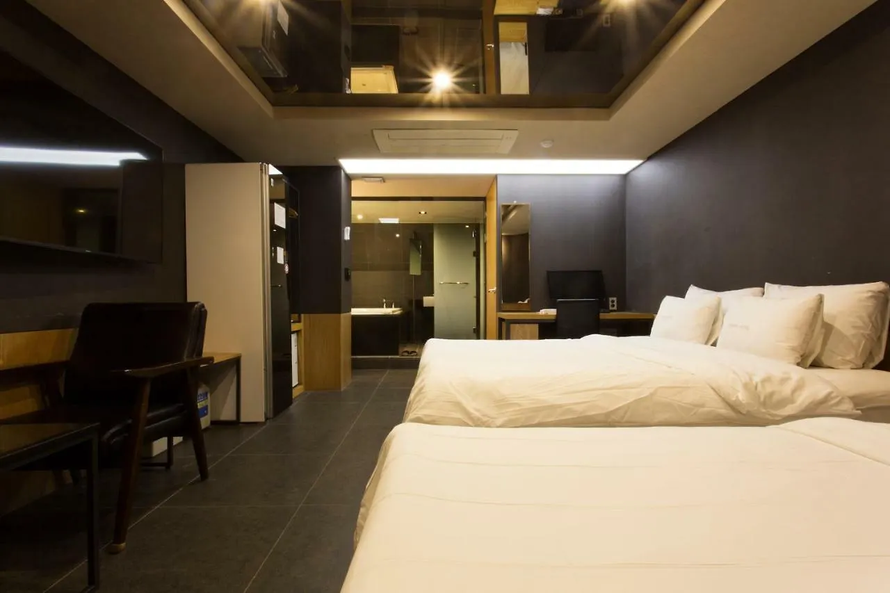 **  Hotel Cherry Seoul South Korea